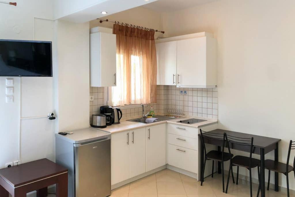 Cozy Studio Near The Beach 1Stfloor Nea Iraklitsa Buitenkant foto
